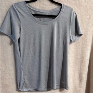 Nike Women's Light blue/grey workout tee. Size medium